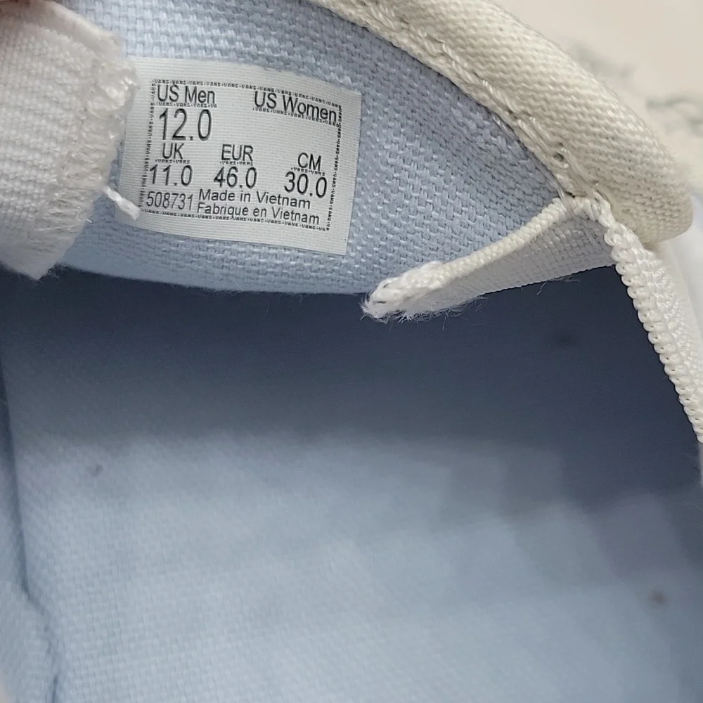 Van's Classic slip on Brand new. - Picture 11 of 12